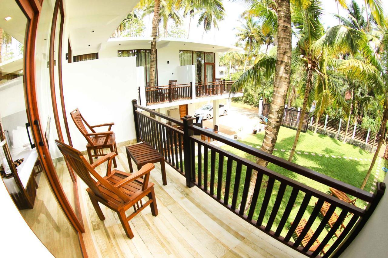 Bay Hiriketiya Hotel Dikwella Exterior foto