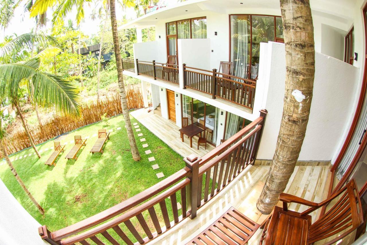 Bay Hiriketiya Hotel Dikwella Exterior foto